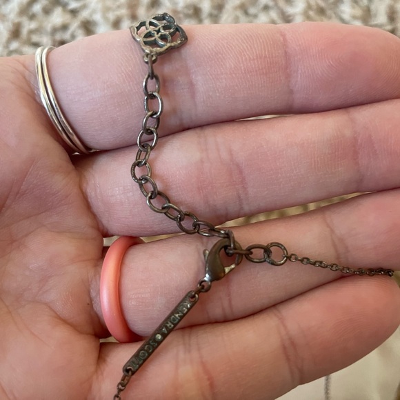 Kendra Scott Silver Ari Heart Necklace - Picture 5 of 5